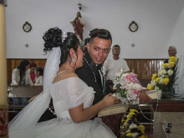 La boda de CRISTIAN y ESMERALDA en Guadalajara, Jalisco 49