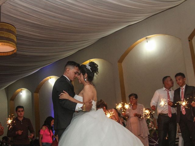 La boda de CRISTIAN y ESMERALDA en Guadalajara, Jalisco 61