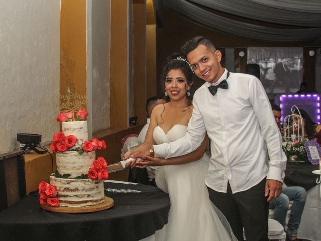 La boda de CRISTIAN y ESMERALDA en Guadalajara, Jalisco 63