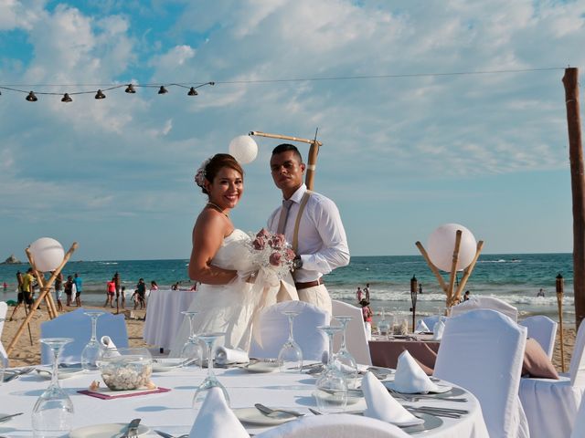 La boda de Christian y Yuliana en Ixtapa Zihuatanejo, Guerrero 13