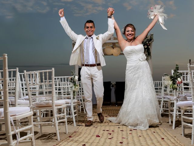 La boda de Christian y Yuliana en Ixtapa Zihuatanejo, Guerrero 21
