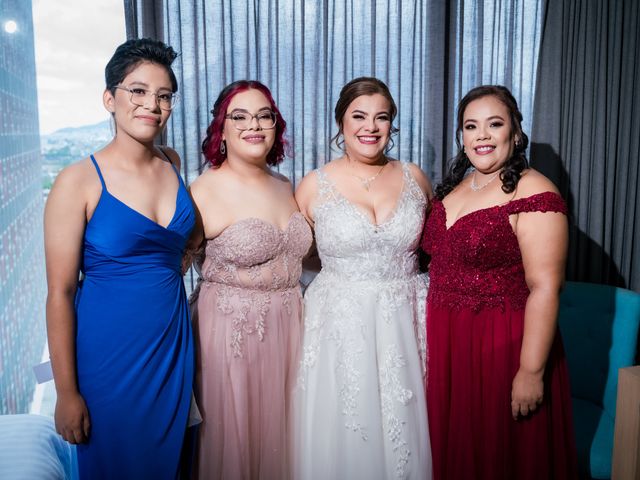 La boda de Gerardo y Valeria en Monterrey, Nuevo León 21