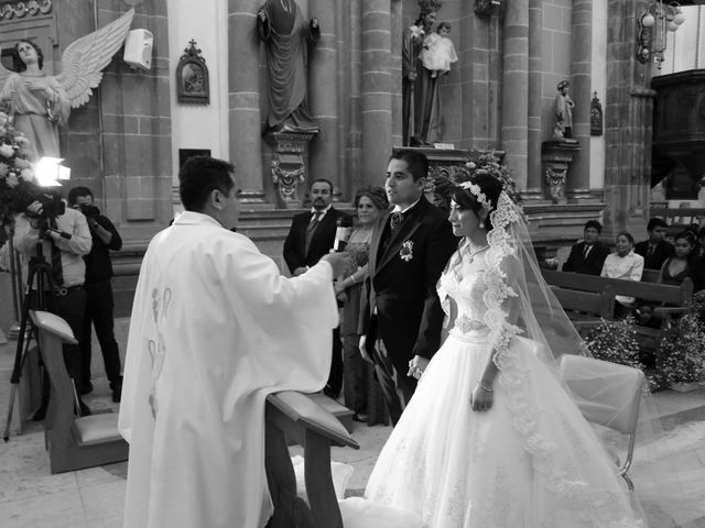 La boda de Roberto y Jazmin en Irapuato, Guanajuato 16