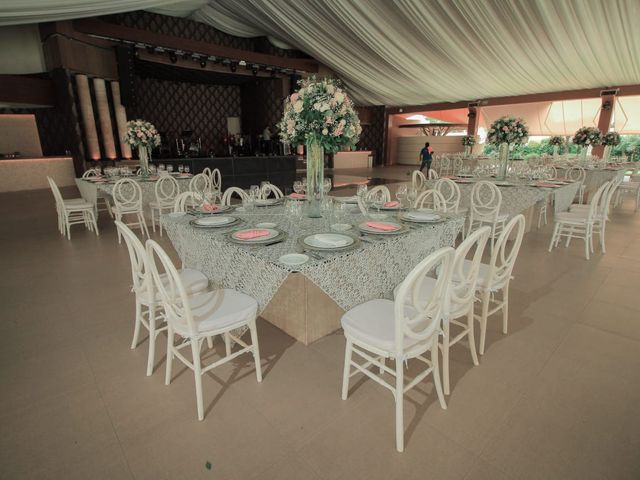 La boda de Daniel  y Rebeca en Jiutepec, Morelos 13