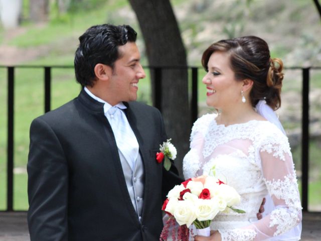 La boda de Gerardo y Sarahí en León, Guanajuato 6