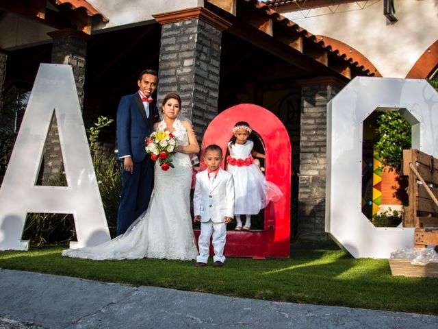 La boda de Osiel y Angie en Texcoco, Estado México 30