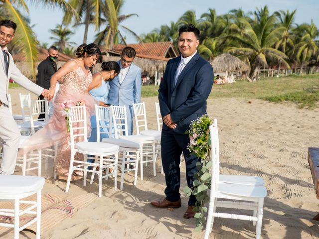 La boda de Brenda y Gustavo en Ixtapa Zihuatanejo, Guerrero 37