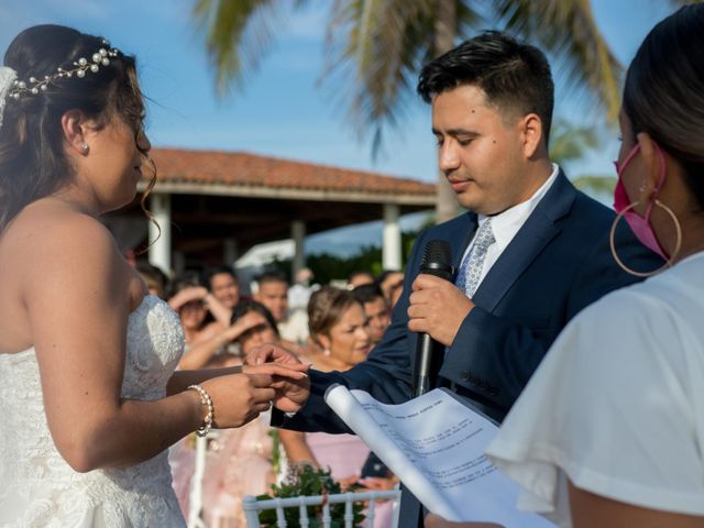 La boda de Brenda y Gustavo en Ixtapa Zihuatanejo, Guerrero 50