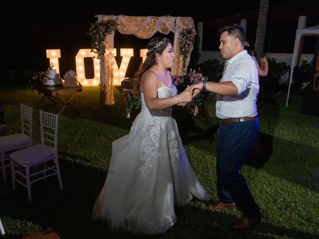 La boda de Brenda y Gustavo en Ixtapa Zihuatanejo, Guerrero 104