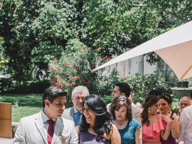 La boda de Efrén y Alexandra en Jiutepec, Morelos 32