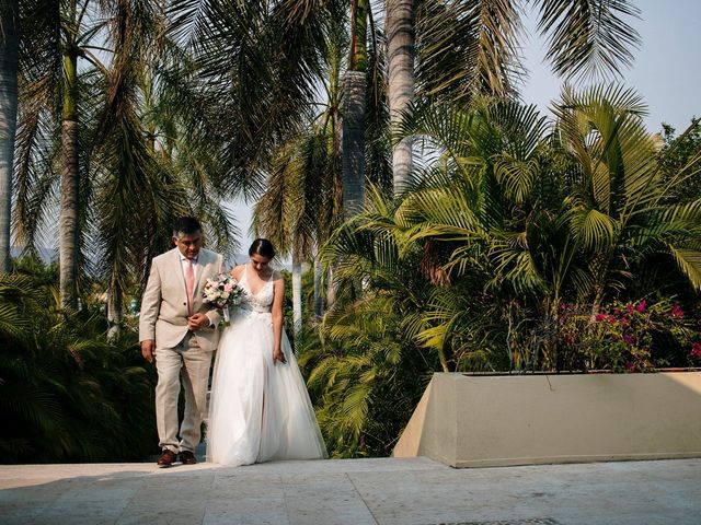 La boda de Martín y Claudia en Ixtapa Zihuatanejo, Guerrero 65