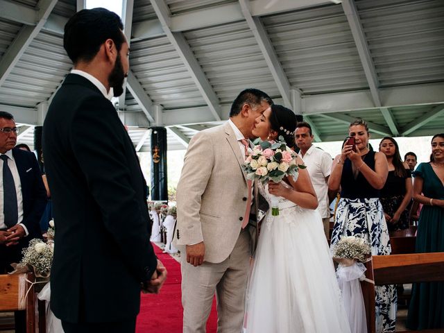 La boda de Martín y Claudia en Ixtapa Zihuatanejo, Guerrero 69