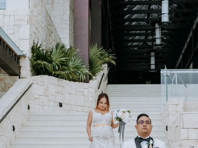 La boda de Kimberly y Malivann en Isla Mujeres, Quintana Roo 14