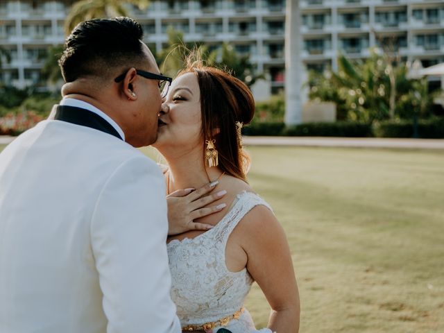 La boda de Kimberly y Malivann en Isla Mujeres, Quintana Roo 29