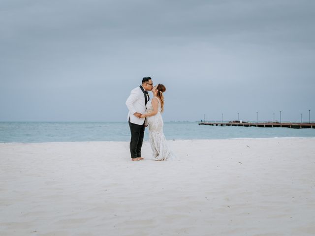 La boda de Kimberly y Malivann en Isla Mujeres, Quintana Roo 37