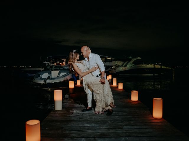 La boda de Hugo y Karolain en Isla Mujeres, Quintana Roo 24