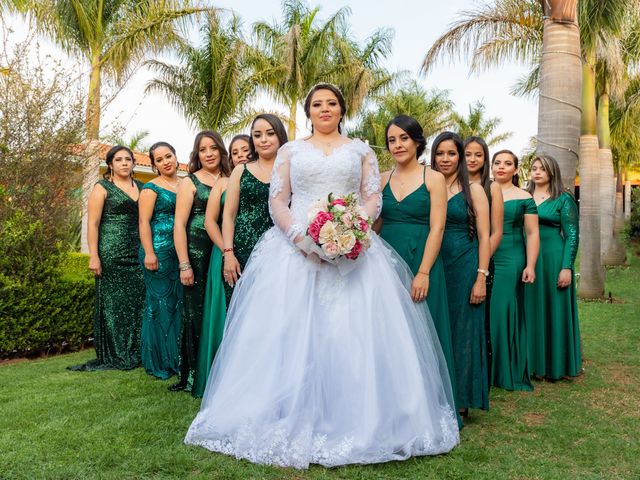 La boda de José y Mirian en Tangamandapio, Michoacán 4