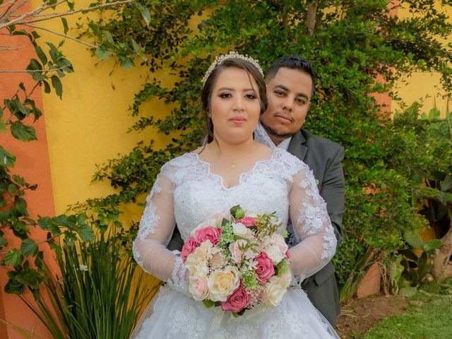 La boda de José y Mirian en Tangamandapio, Michoacán 5