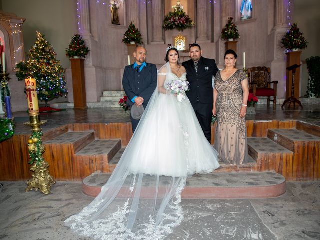La boda de Karina y Julio en Ecuandureo, Michoacán 32