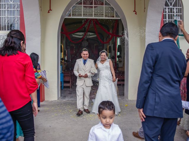 La boda de Eder y Yuliana en San Sebastián Tecomaxtlahuaca, Oaxaca 5