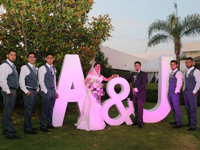 La boda de Abigail  y Jaime en Saltillo, Coahuila 11