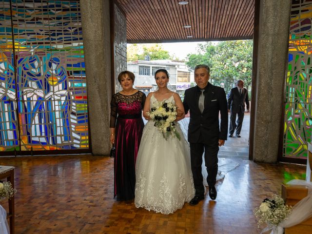 La boda de Mauricio y Diana en Miguel Hidalgo, Ciudad de México 44