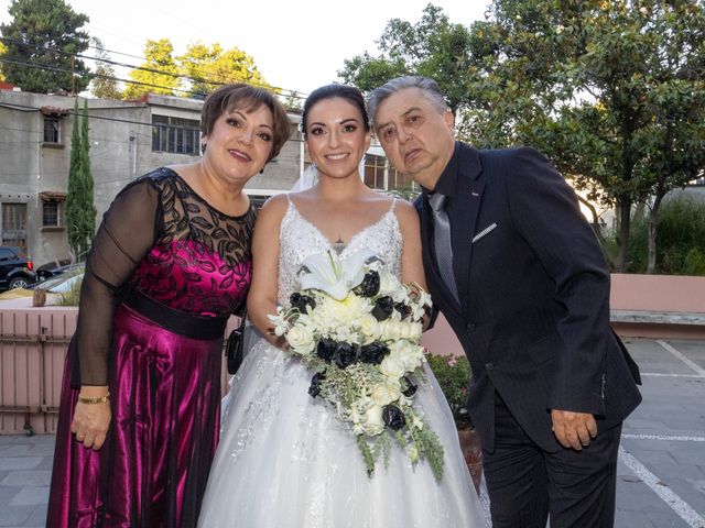 La boda de Mauricio y Diana en Miguel Hidalgo, Ciudad de México 143
