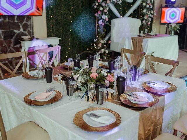 La boda de Carlos y Nadia en Coatzacoalcos, Veracruz 4