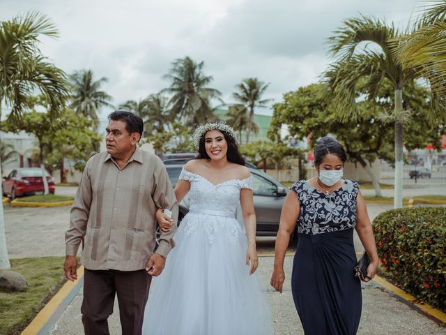 La boda de Carlos y Nadia en Coatzacoalcos, Veracruz 6