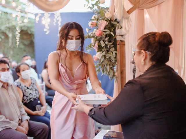 La boda de Carlos y Nadia en Coatzacoalcos, Veracruz 23