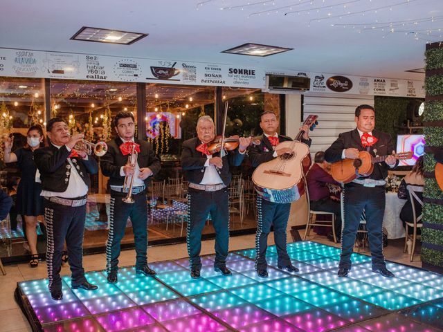 La boda de Carlos y Nadia en Coatzacoalcos, Veracruz 45