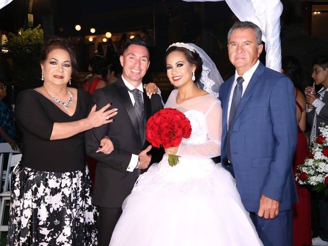 La boda de Elías y Marisol  en Mazatlán, Sinaloa 11