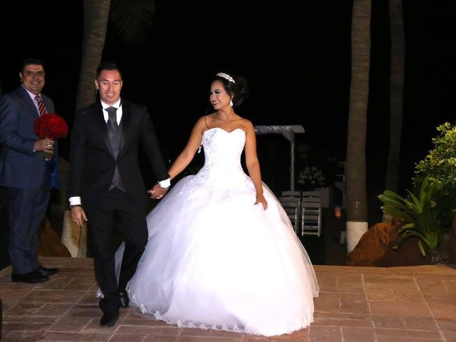 La boda de Elías y Marisol  en Mazatlán, Sinaloa 15