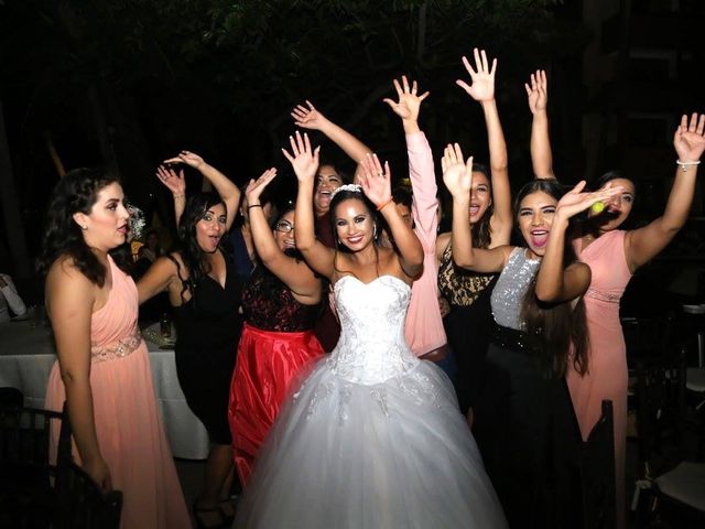 La boda de Elías y Marisol  en Mazatlán, Sinaloa 28
