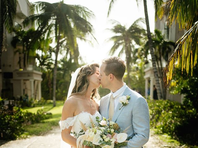 La boda de Victoria y Andrew en Playa del Carmen, Quintana Roo 4