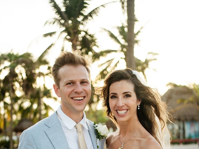 La boda de Victoria y Andrew en Playa del Carmen, Quintana Roo 15