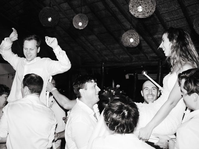 La boda de Victoria y Andrew en Playa del Carmen, Quintana Roo 138