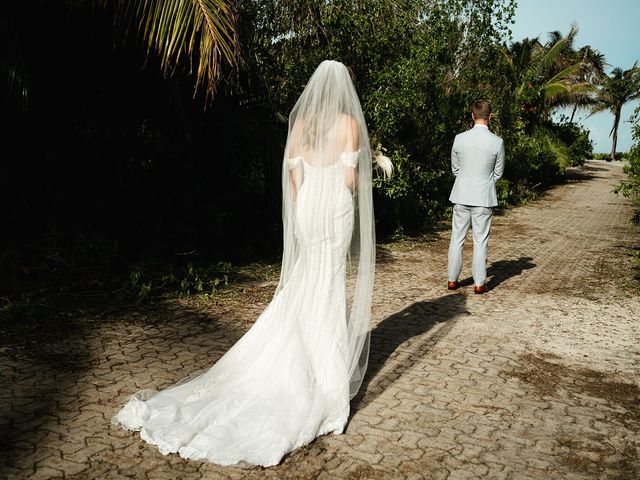 La boda de Victoria y Andrew en Playa del Carmen, Quintana Roo 200