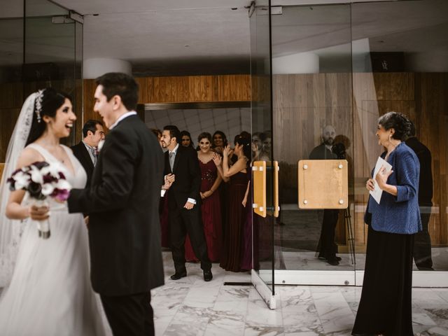 La boda de Alvaro y Alejandra en Monterrey, Nuevo León 16