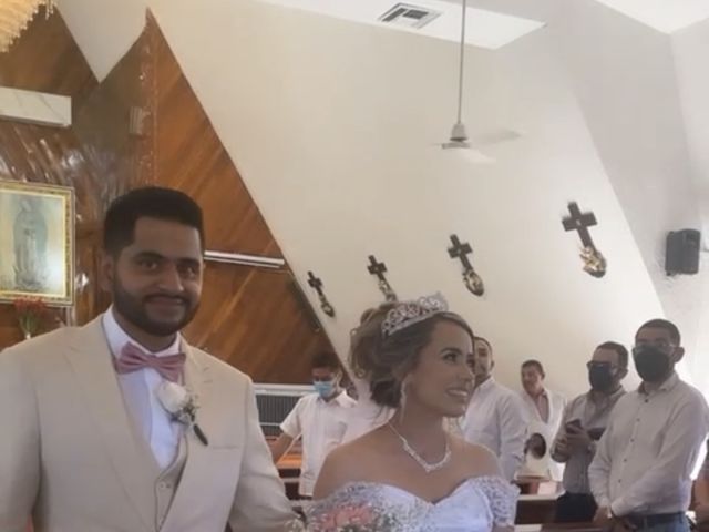 La boda de Oscar y Adriana  en Mazatlán, Sinaloa 21