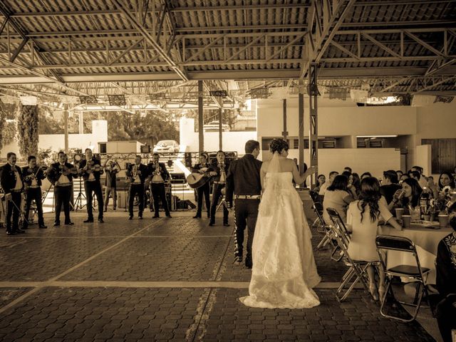 La boda de Luis y Ivonne en Zapopan, Jalisco 6