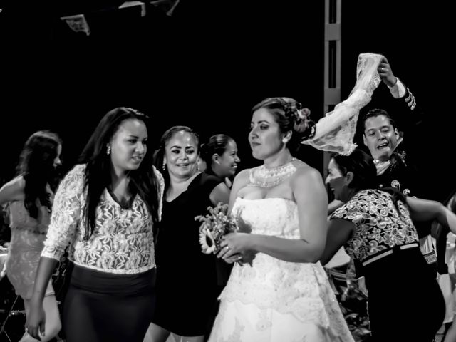 La boda de Luis y Ivonne en Zapopan, Jalisco 18