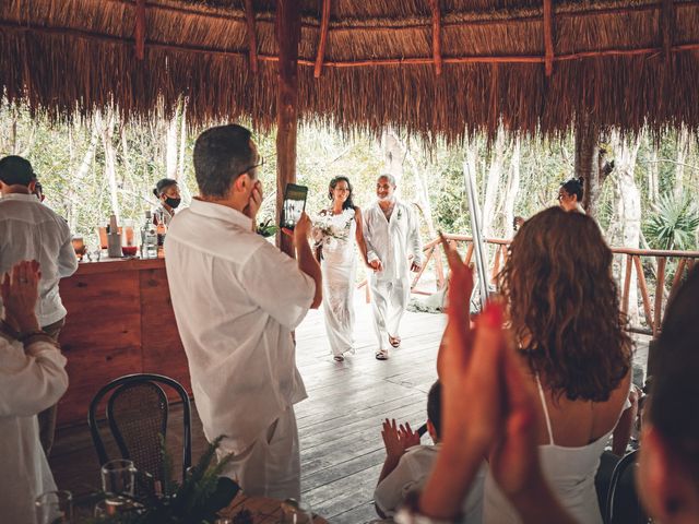 La boda de Héctor y Lorena en Playa del Carmen, Quintana Roo 20
