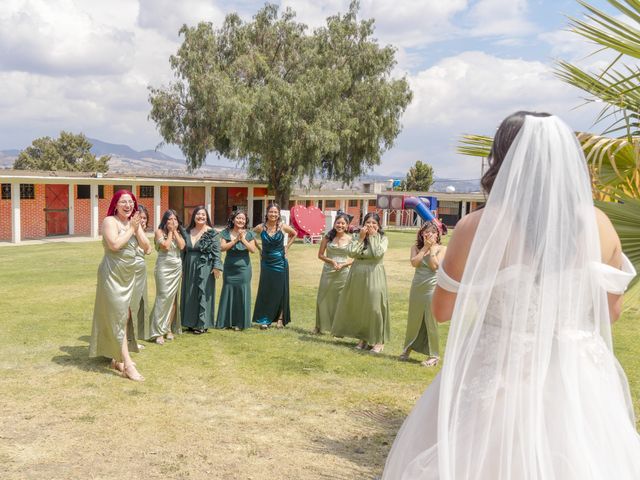 La boda de Edgar y Ingrid en Cocotitlán, Estado México 5