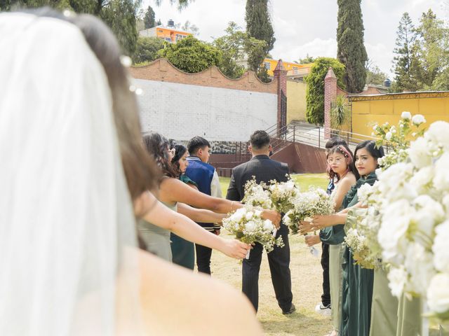 La boda de Edgar y Ingrid en Cocotitlán, Estado México 12