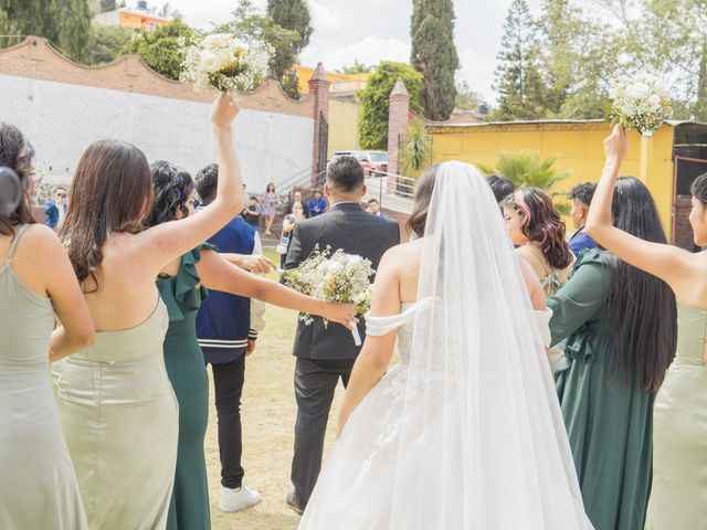 La boda de Edgar y Ingrid en Cocotitlán, Estado México 13