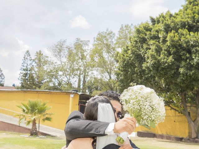 La boda de Edgar y Ingrid en Cocotitlán, Estado México 16