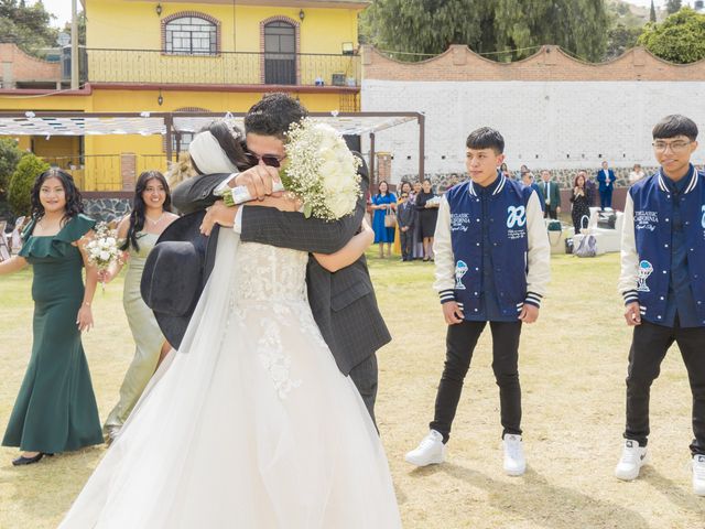 La boda de Edgar y Ingrid en Cocotitlán, Estado México 17