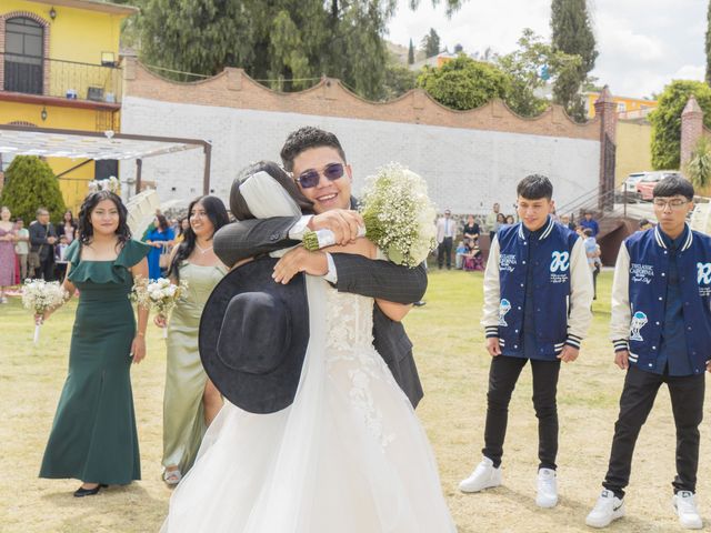 La boda de Edgar y Ingrid en Cocotitlán, Estado México 18