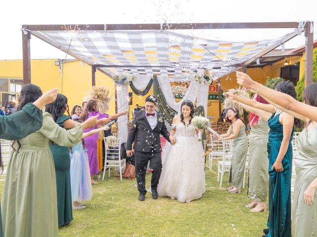 La boda de Edgar y Ingrid en Cocotitlán, Estado México 42